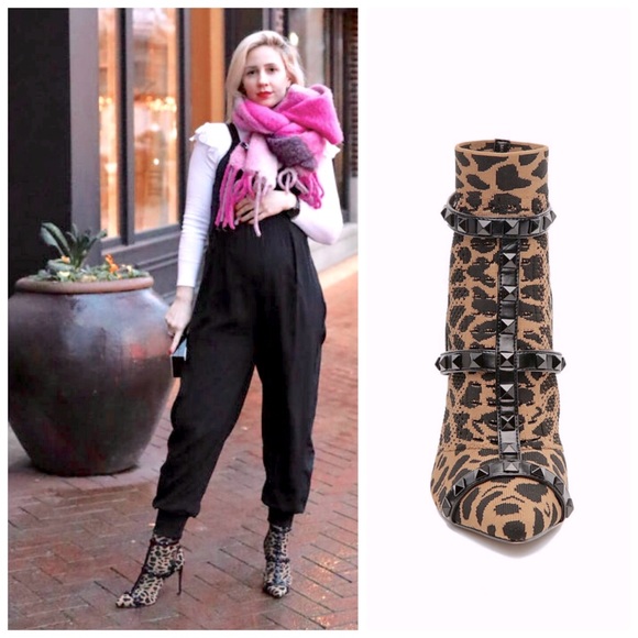 Jessica Simpson Luzita Stretch Knit 